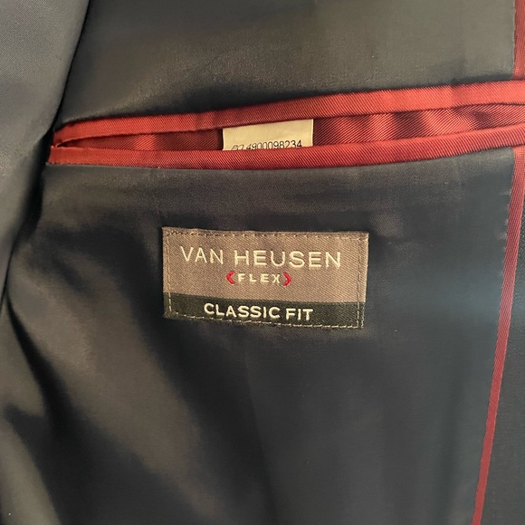 Men’s Van Heusen navy suit jacket/sports coat 40S - Picture 2 of 3